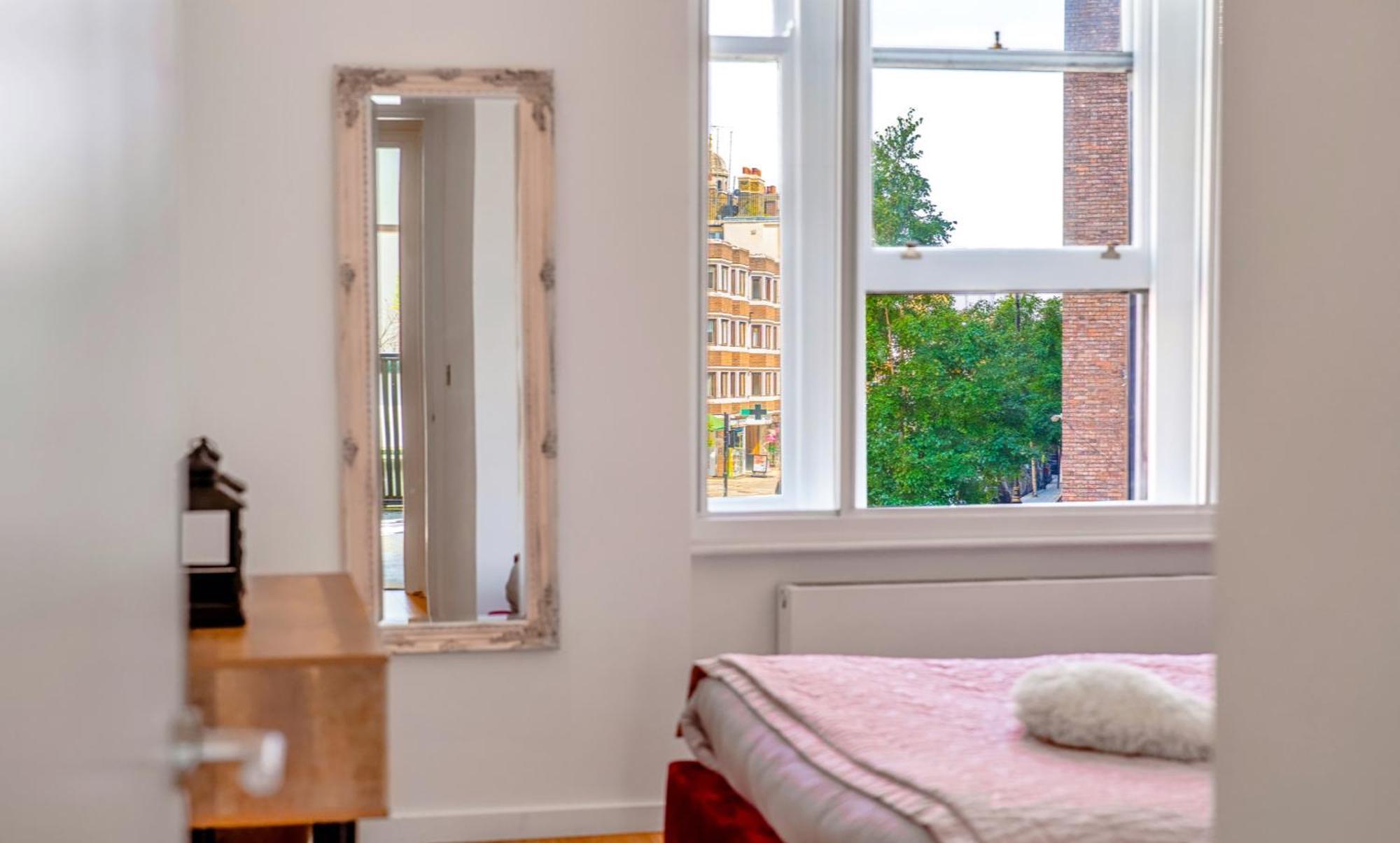 Designer Victorian Flat With Large Terrace Daire Londra Dış mekan fotoğraf